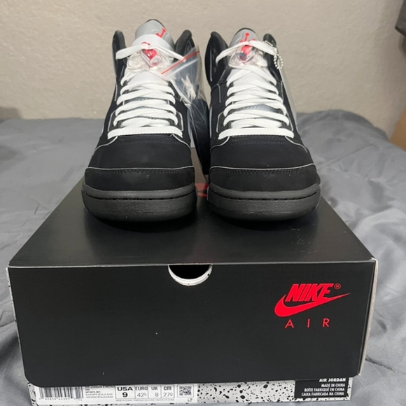 Jordan 5 black metallic - Picture 3 of 4